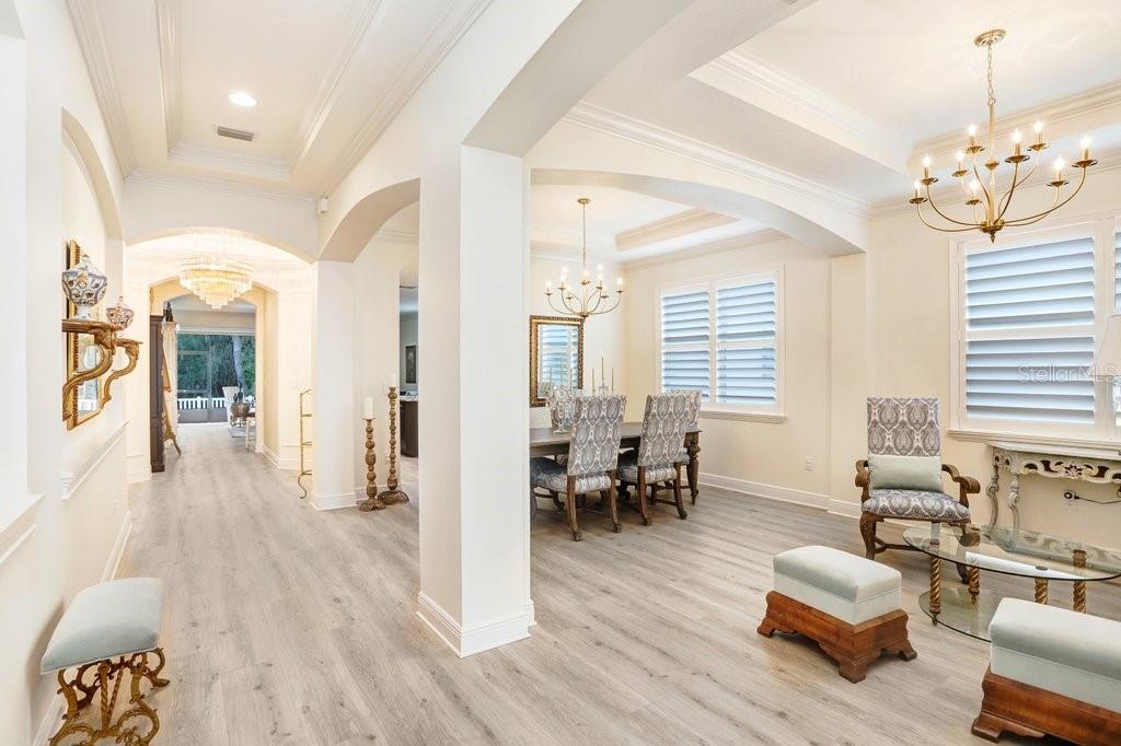 11415 Coventry Grove Circle Lithia, FL 33547 - Photo 5 of 49