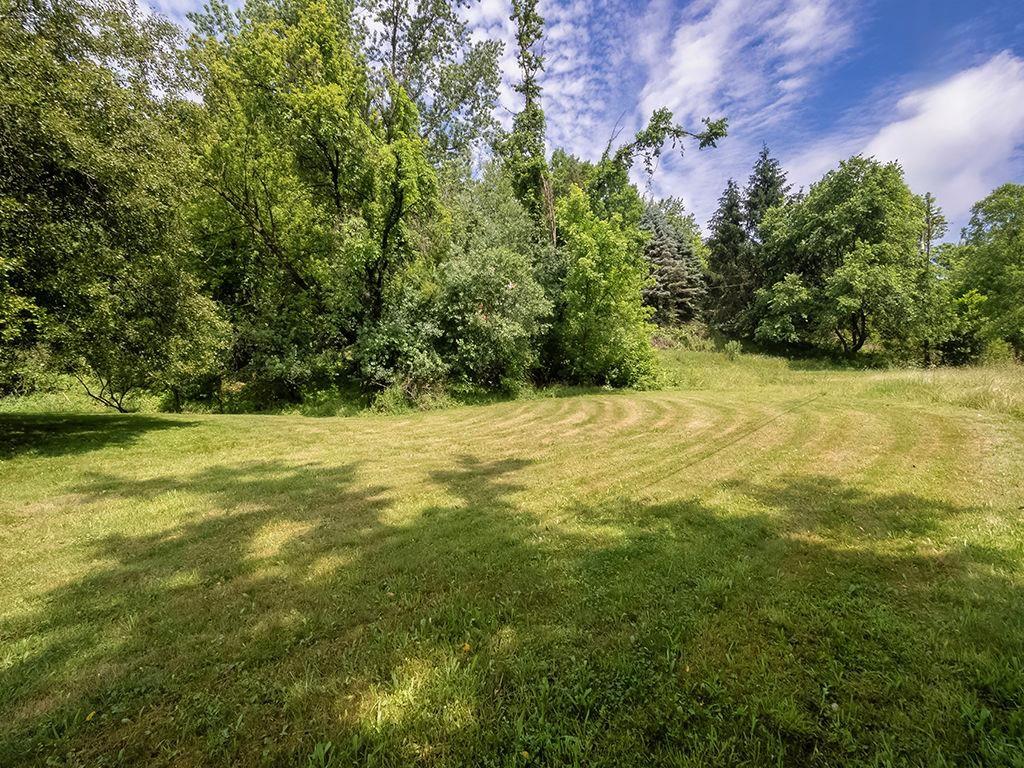 2551 Cole Road Wexford, PA 15090 - Photo 3 of 30 Front side yard
