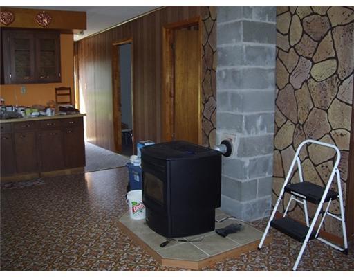 62 Exchange Street Presque Isle, ME 04769 - Photo 8 of 12 Kitchen.