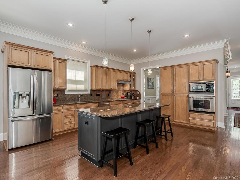 17916 Meadow Bottom Road Charlotte, NC 28277 - Photo 7 of 32 Gallery Image 7
