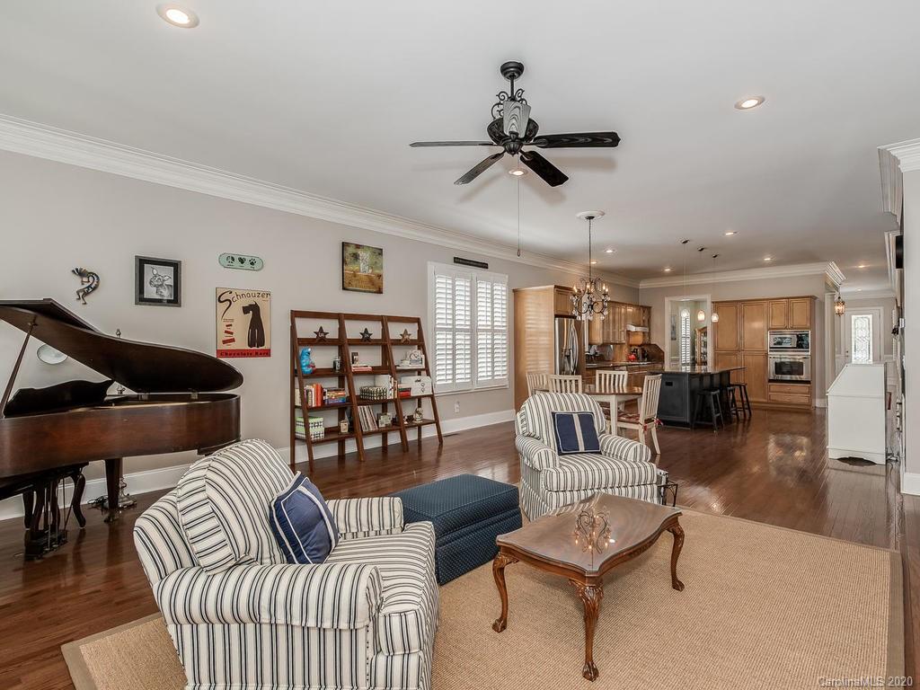 17916 Meadow Bottom Road Charlotte, NC 28277 - Photo 10 of 32 Gallery Image 10