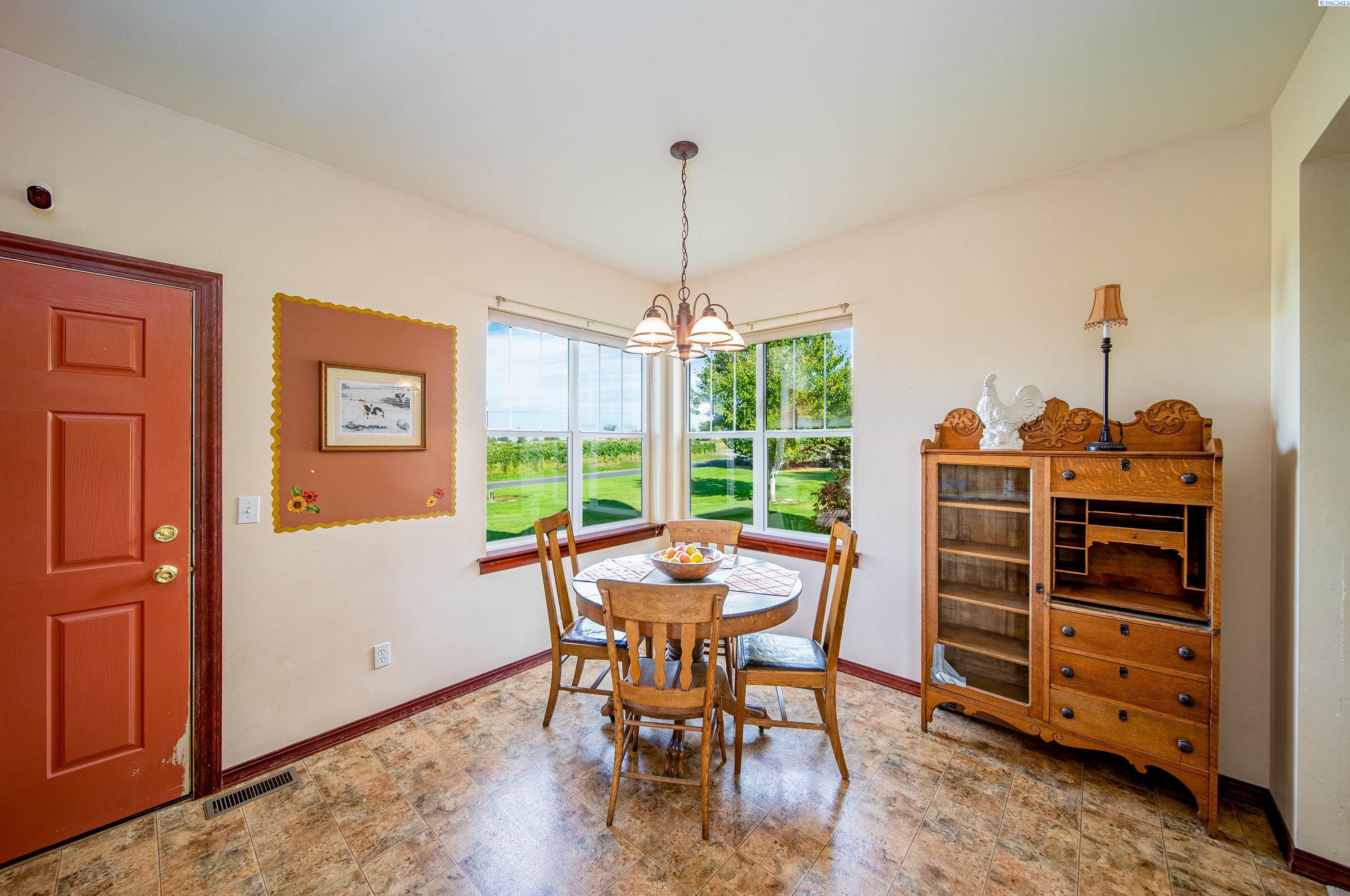 717 Lower County Line Road Prosser, WA 99350 - Photo 12 of 30 Gallery Image 12
