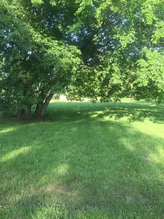 $24,000 | 315 North Commercial Street, Kincaid, KS 66039