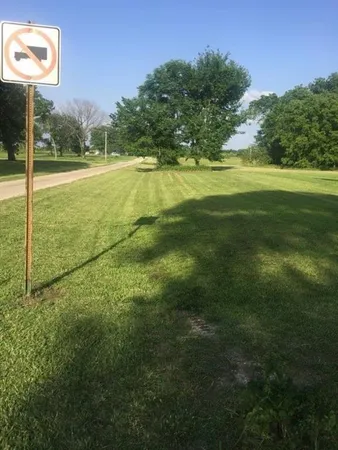 $24,000 | 315 North Commercial Street, Kincaid, KS 66039