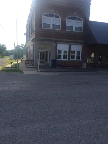 $24,000 | 315 North Commercial Street, Kincaid, KS 66039