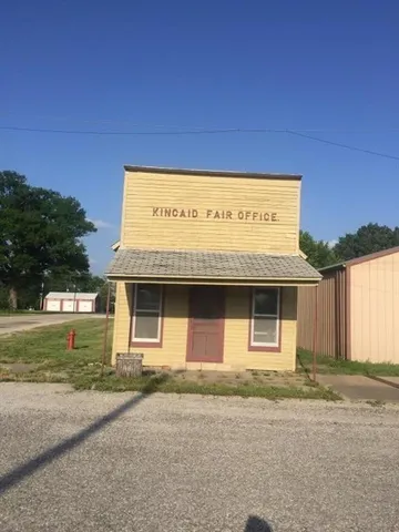 $24,000 | 315 North Commercial Street, Kincaid, KS 66039