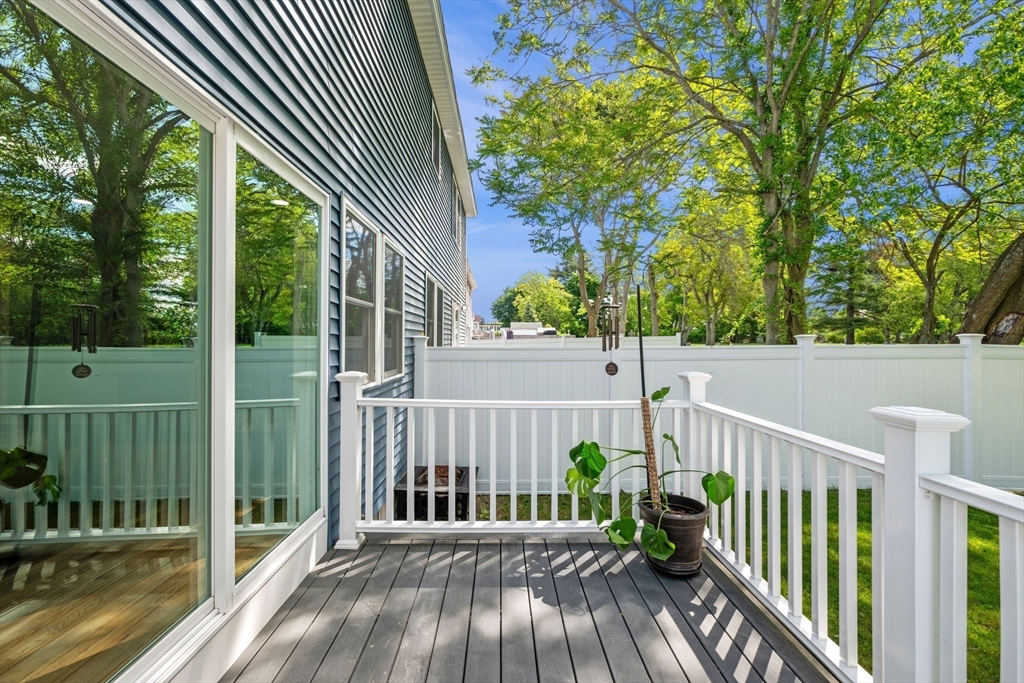 72 Manchester Street, Unit 72 Lowell, MA 01852 - Photo 33 of 41