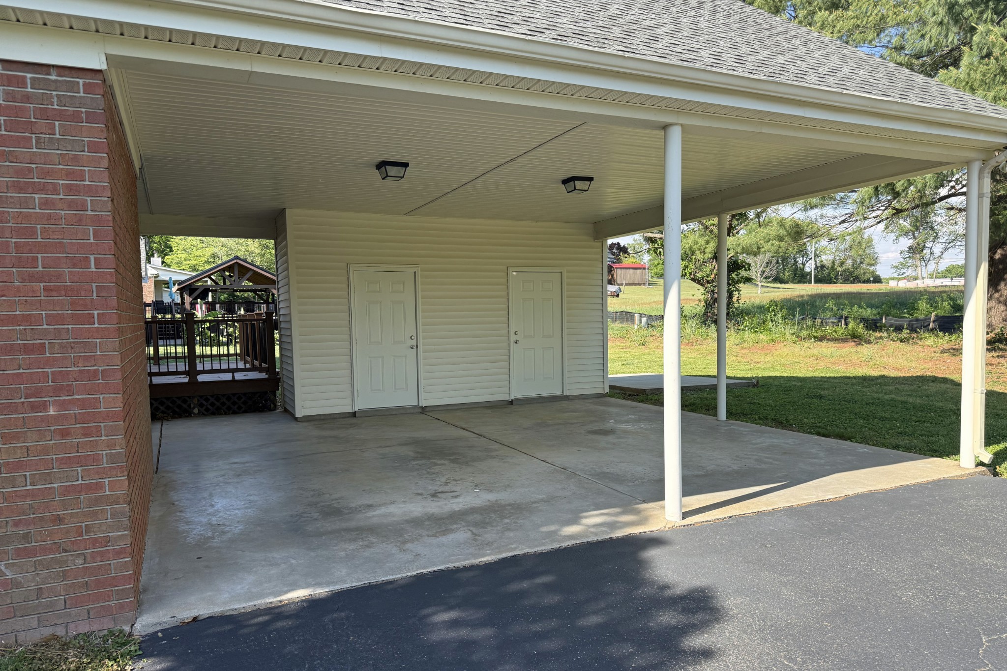 206 Stephens Hill Road Franklin, KY 42134 - Photo 19 of 21 a view of a porch