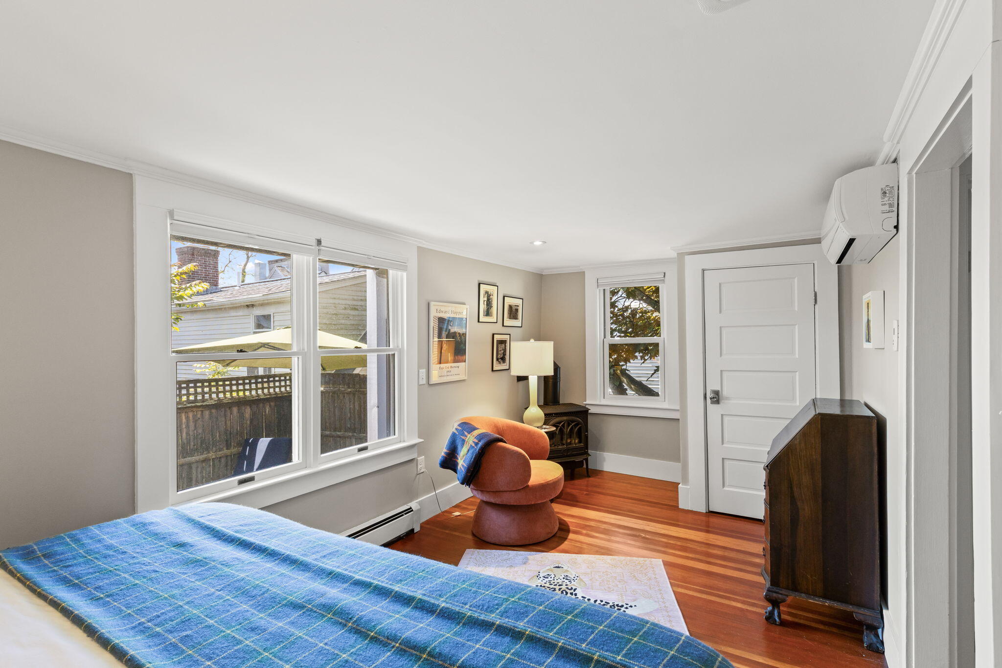 342 B Commercial Street Provincetown, MA 02657 - Photo 24 of 42 81-web-or-mls-342-commercial-st-b (1)