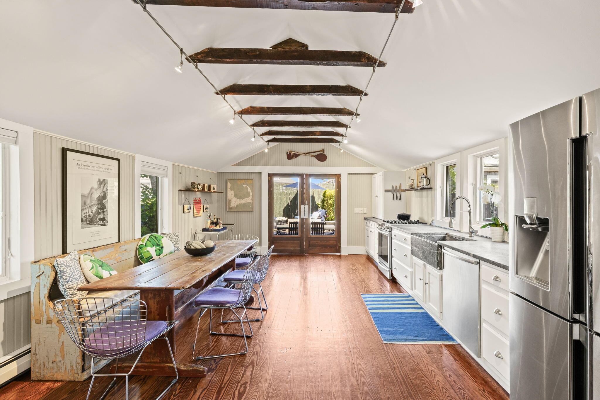 342 B Commercial Street Provincetown, MA 02657 - Photo 10 of 42 67-web-or-mls-342-commercial-st-b