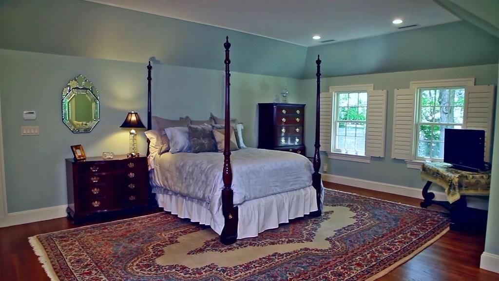 8 Monadnock Road Wellesley, MA 02481 - Photo 16 of 29