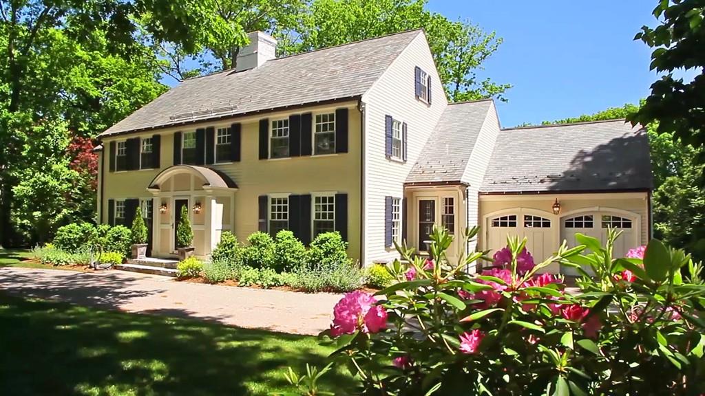 8 Monadnock Road Wellesley, MA 02481 - Photo 2 of 29