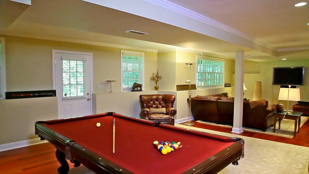 8 Monadnock Road Wellesley, MA 02481 - Photo 25 of 29