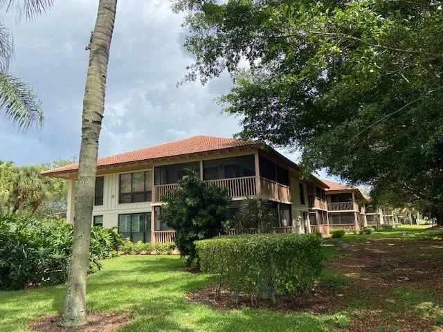 $2,500 | 428 Bracken Wood Lane South, Palm Beach Gardens, FL 33418