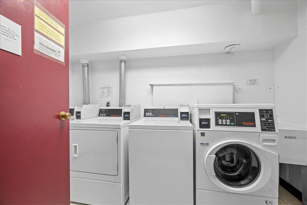 5 Bayard Road, Unit 617 Pittsburgh, PA 15213 - Photo 13 of 15 a utility room with dryer and washer