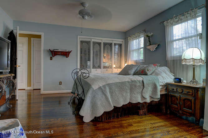 27 Maple Stream Road East Windsor, NJ 08520 - Photo 17 of 32 27 Maple Stream Rd East-small-017-Master