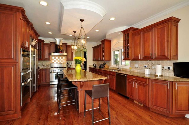 1945 Beechnut Road Northbrook, IL 60062 - Photo 7 of 24