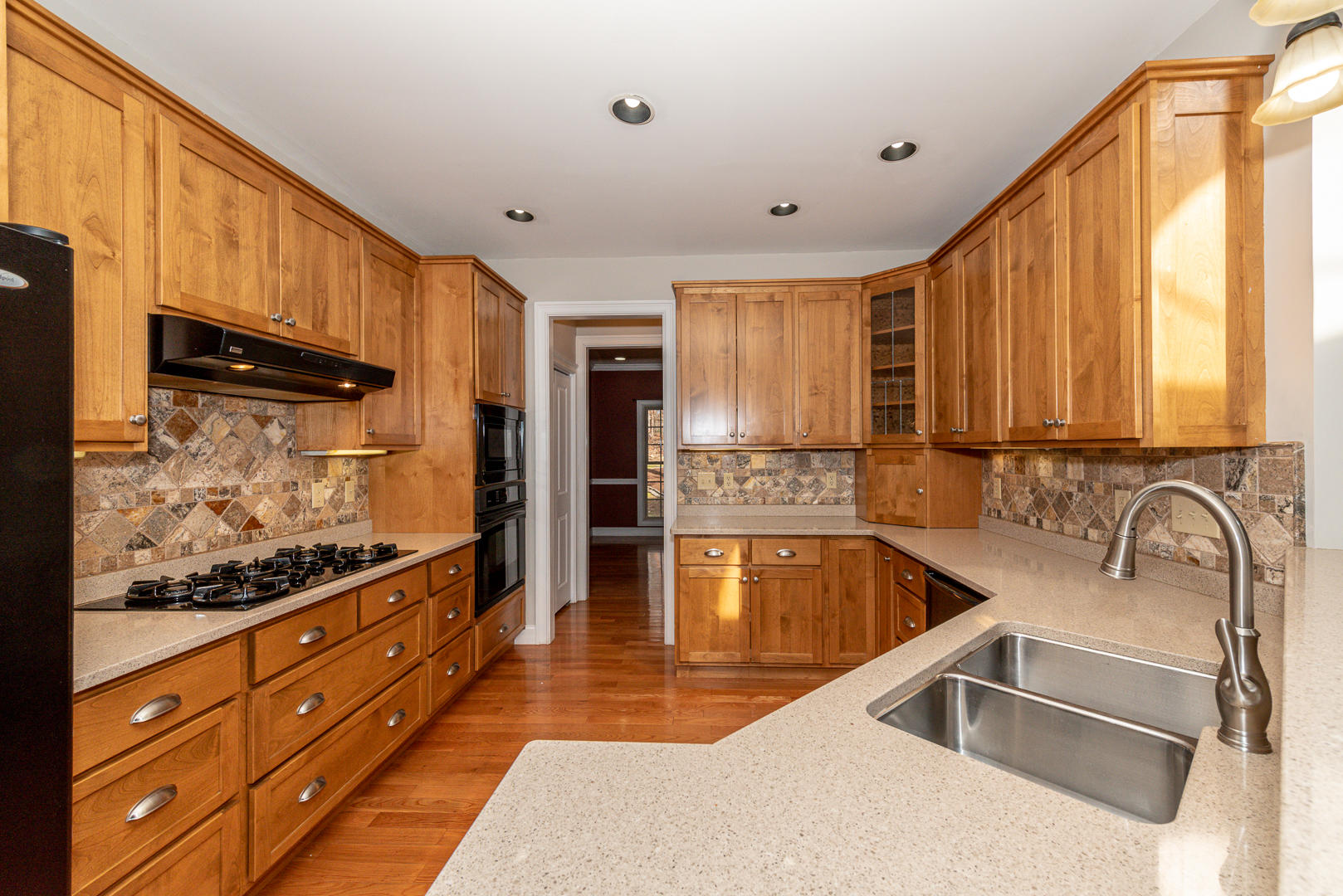 3969 Sevierville Road Maryville, TN 37804 - Photo 24 of 40 Kitchen