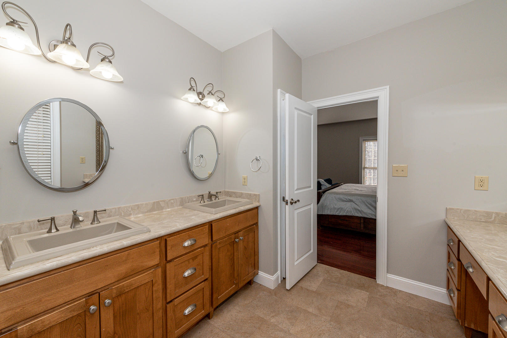 3969 Sevierville Road Maryville, TN 37804 - Photo 28 of 40 Master bath