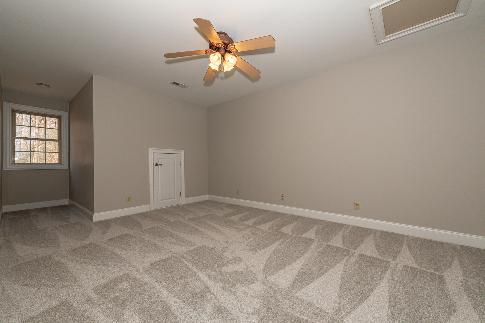 3969 Sevierville Road Maryville, TN 37804 - Photo 33 of 40 Craft room