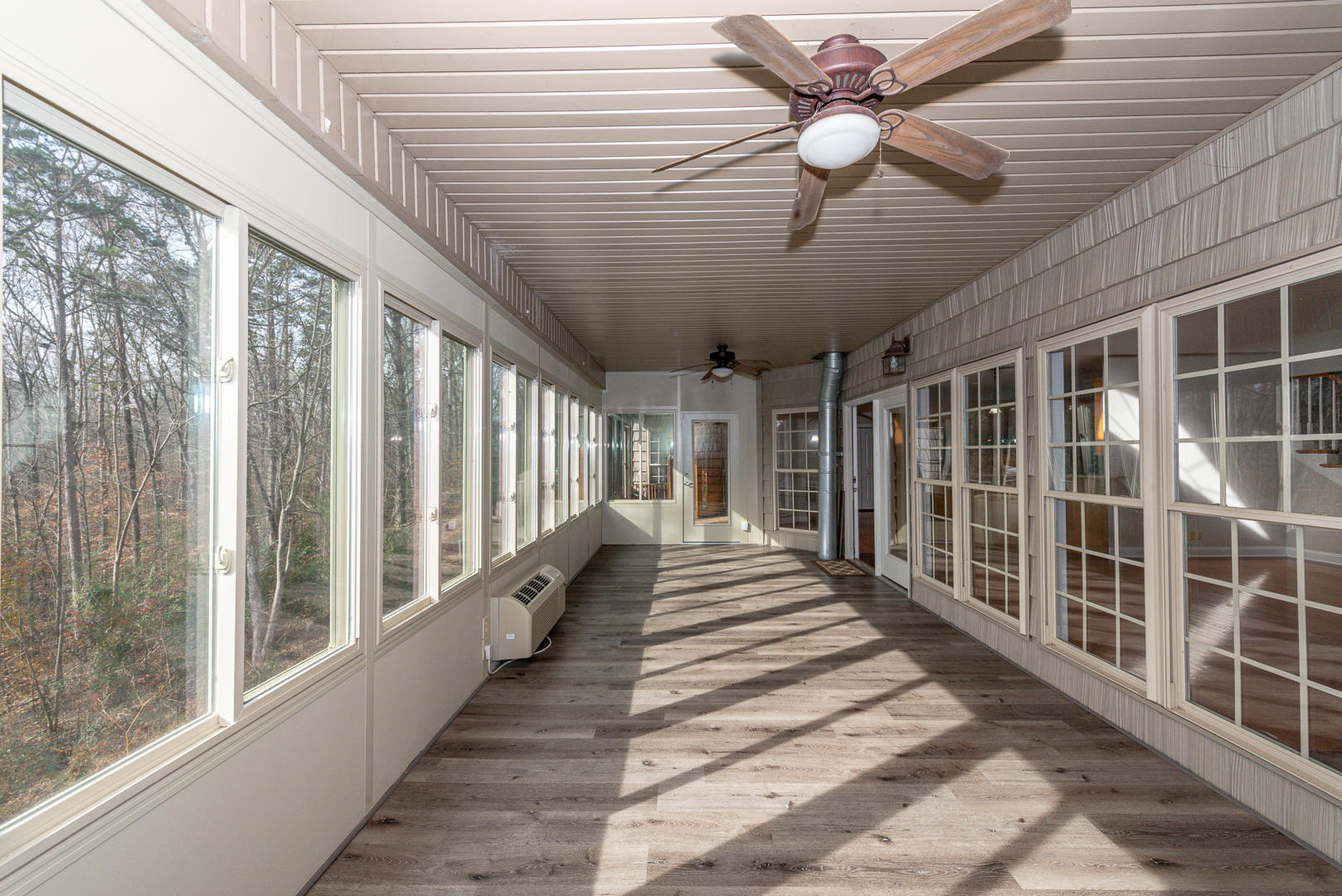 3969 Sevierville Road Maryville, TN 37804 - Photo 5 of 40 Sunroom