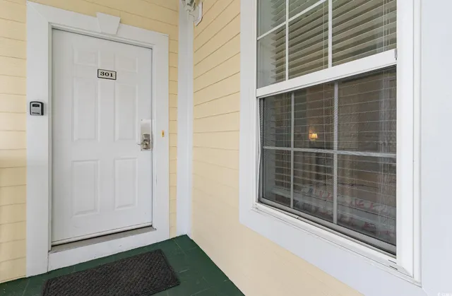 $249,900 | 4872 Dahlia Court, Unit 301, Myrtle Beach, SC 29577