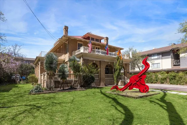 a view of a volley ball court
