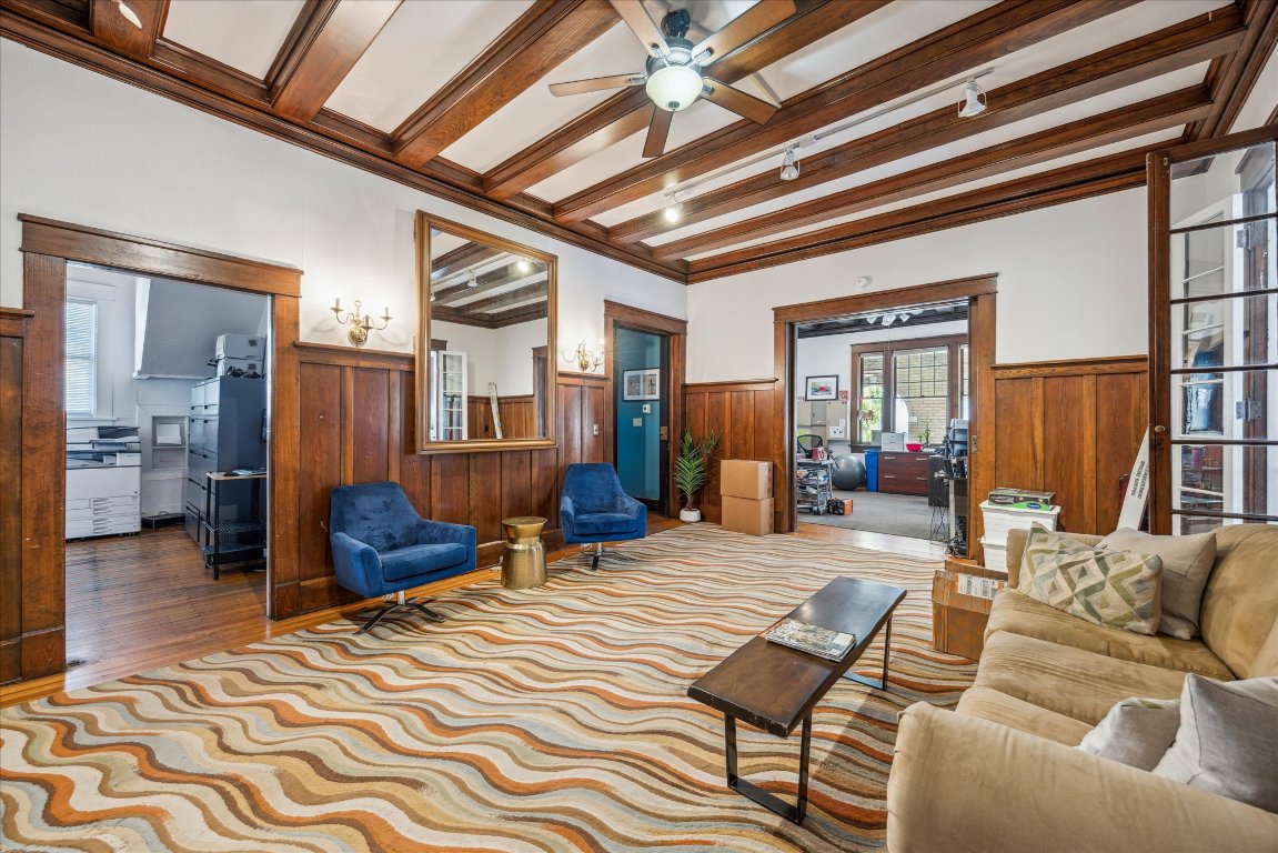 2404 Rio Grande Street Austin, TX 78705 - Photo 10 of 28