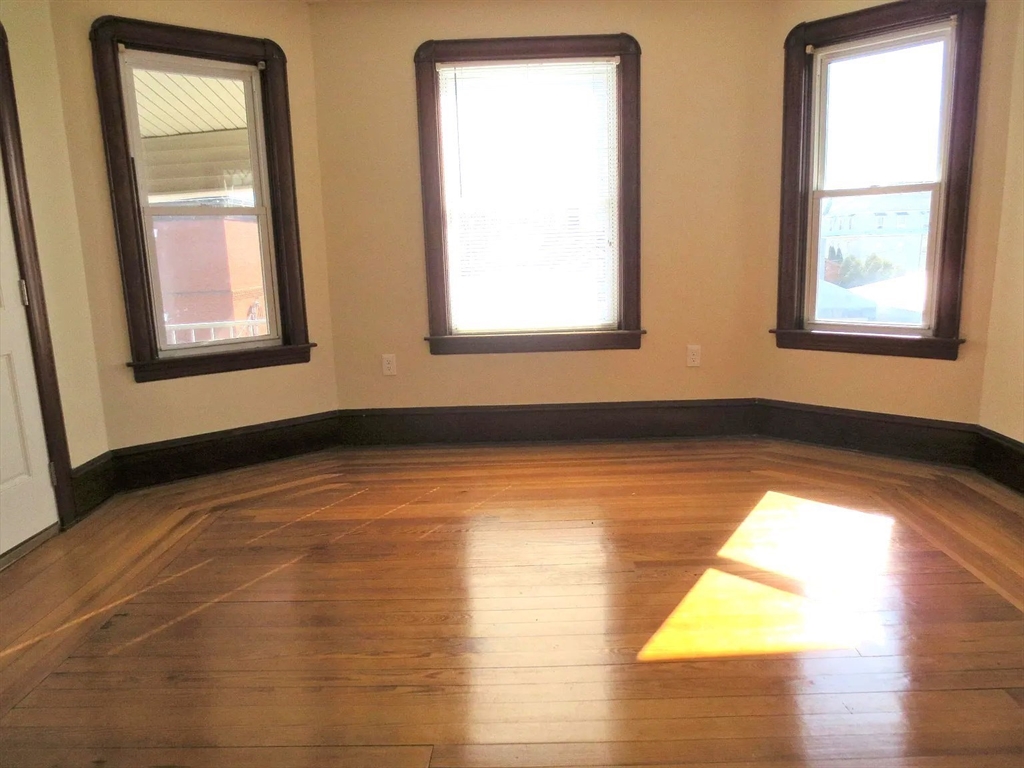 1146 Slade Street Fall River, MA 02724 - Photo 15 of 27