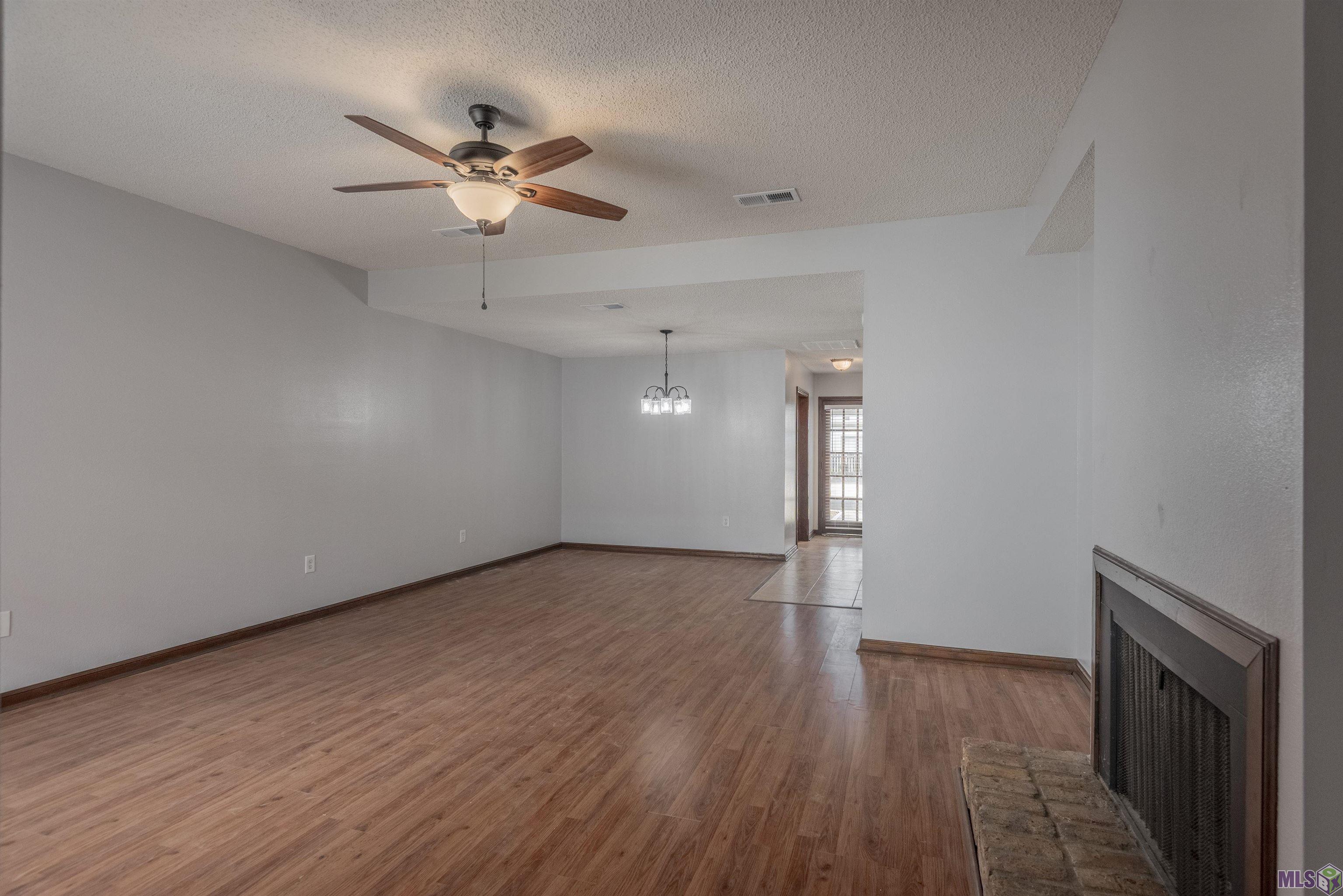 11054 Red Oak Drive Baton Rouge, LA 70815 - Photo 5 of 18