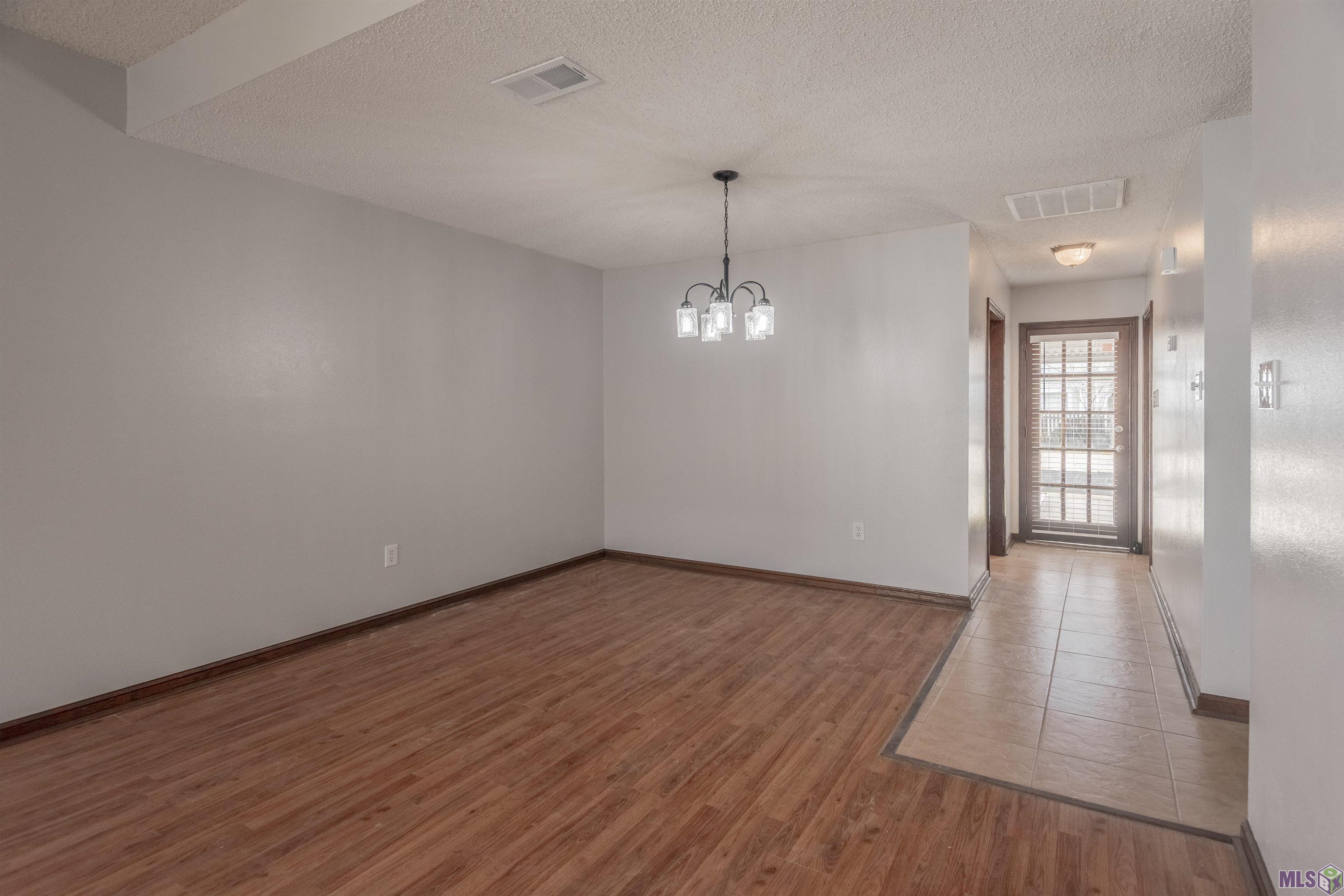 11054 Red Oak Drive Baton Rouge, LA 70815 - Photo 7 of 18