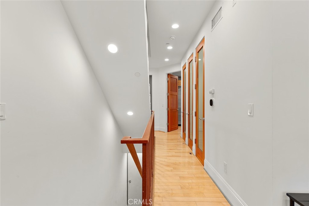 2323 South Beverly Glen Boulevard, Unit 9 Los Angeles, CA 90064 - Photo 25 of 65