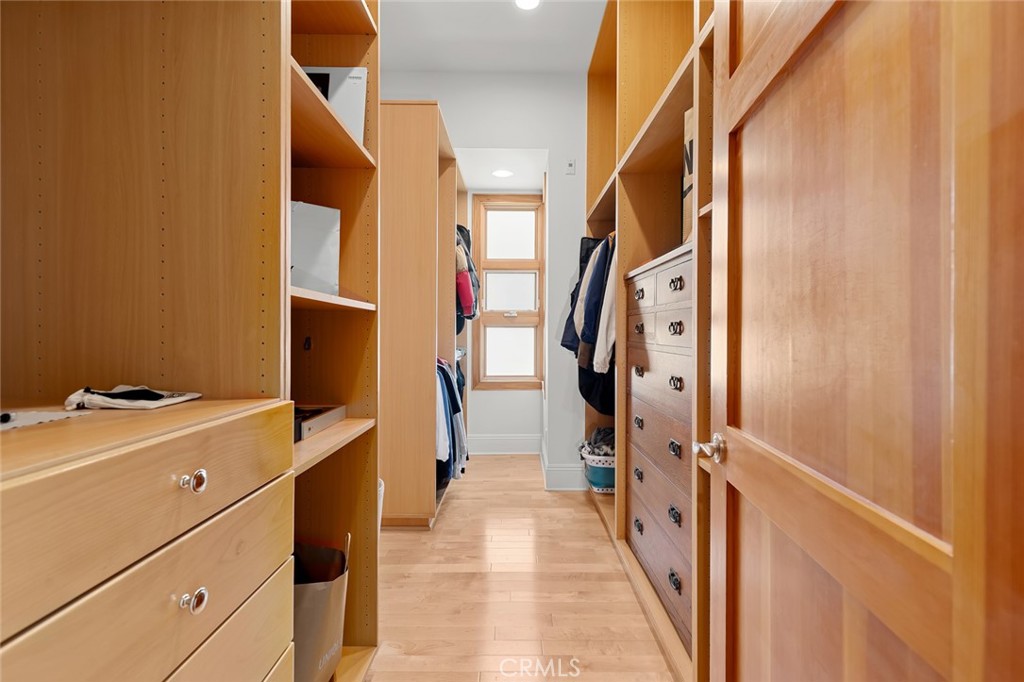 2323 South Beverly Glen Boulevard, Unit 9 Los Angeles, CA 90064 - Photo 29 of 65