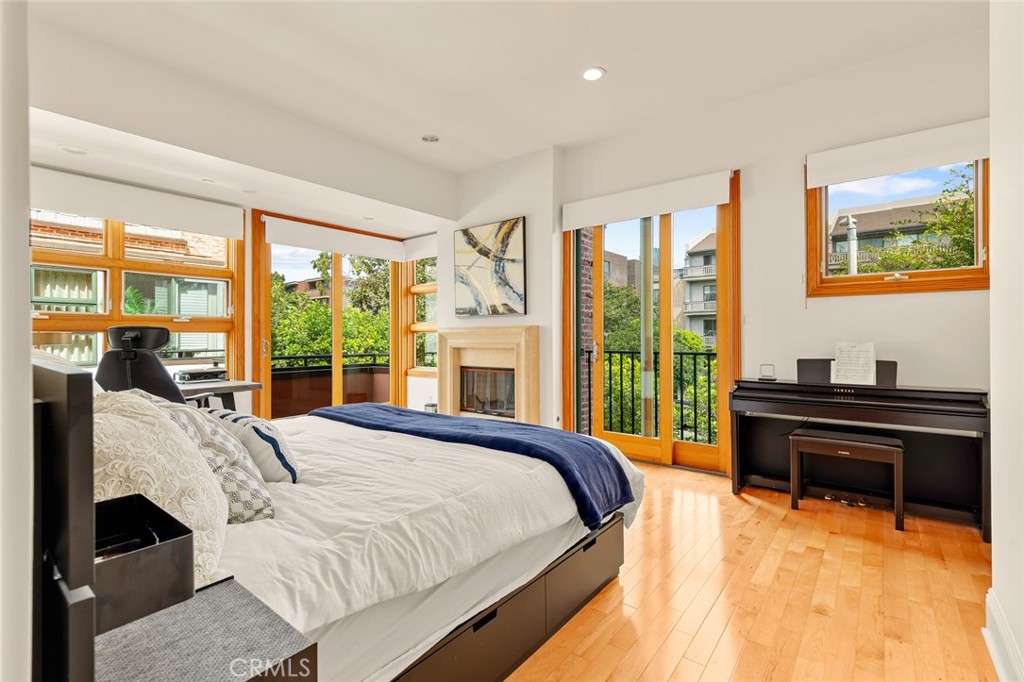 2323 South Beverly Glen Boulevard, Unit 9 Los Angeles, CA 90064 - Photo 30 of 65