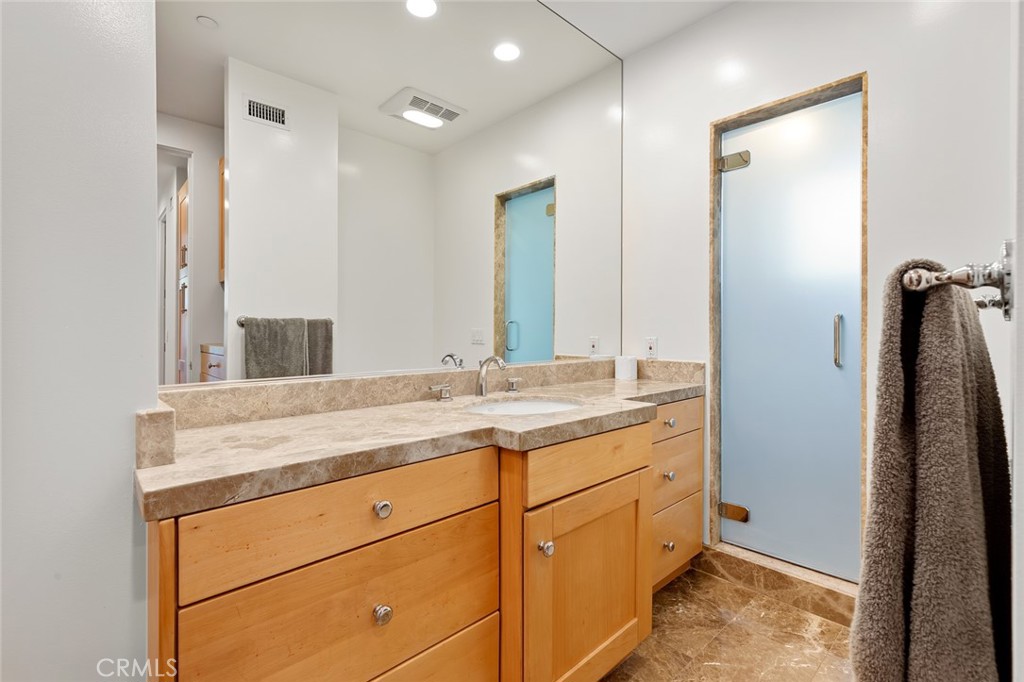 2323 South Beverly Glen Boulevard, Unit 9 Los Angeles, CA 90064 - Photo 33 of 65