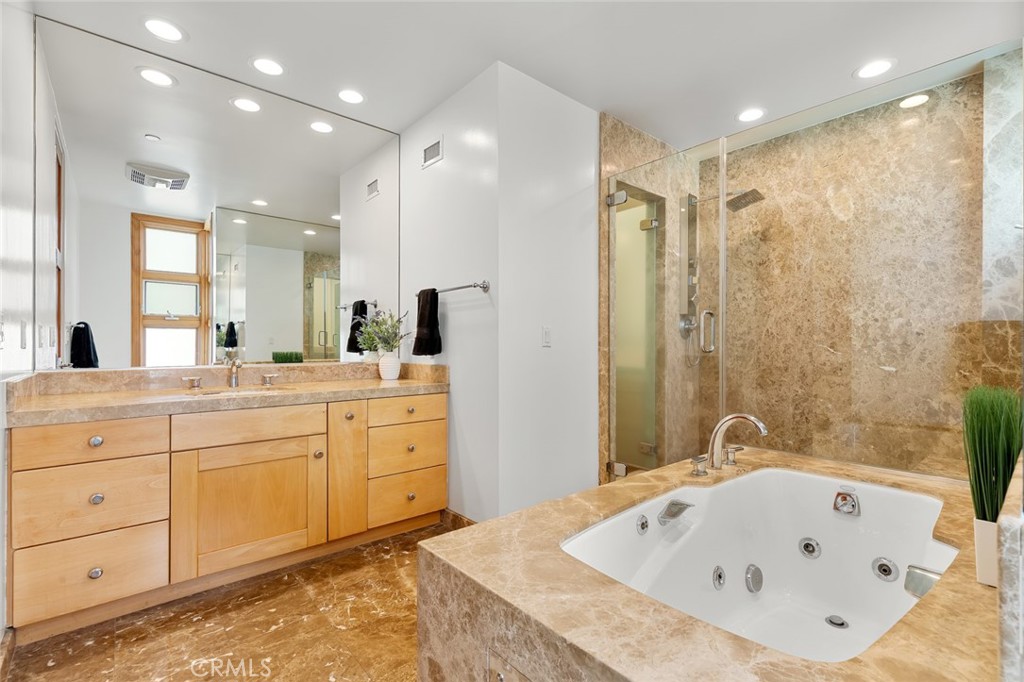 2323 South Beverly Glen Boulevard, Unit 9 Los Angeles, CA 90064 - Photo 38 of 65