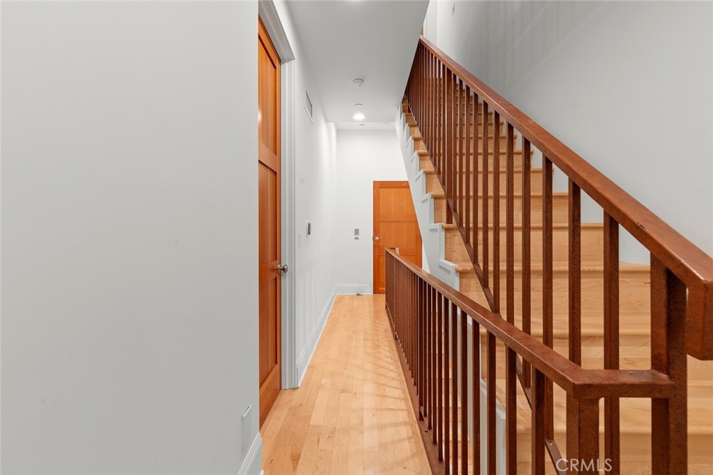 2323 South Beverly Glen Boulevard, Unit 9 Los Angeles, CA 90064 - Photo 49 of 65