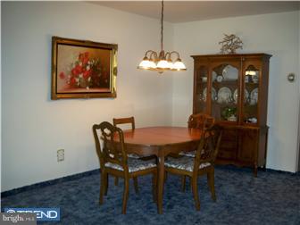 3578 Kyle Road Philadelphia, PA 19154 - Photo 3 of 12 Dining Room