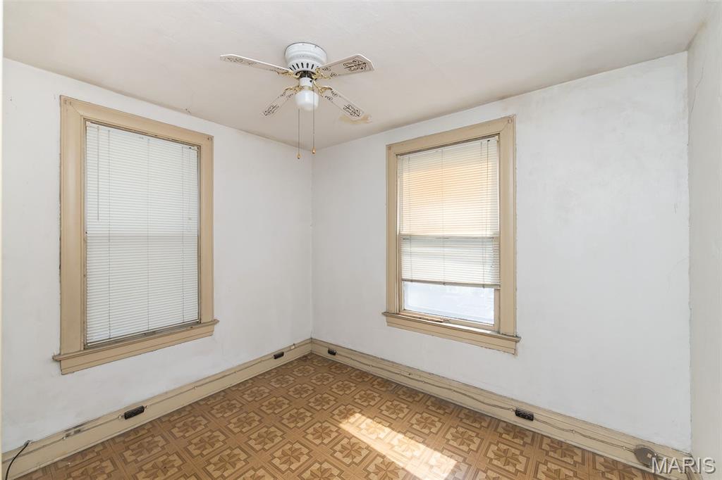 1911 Benton Street Granite City, IL 62040 - Photo 19 of 33