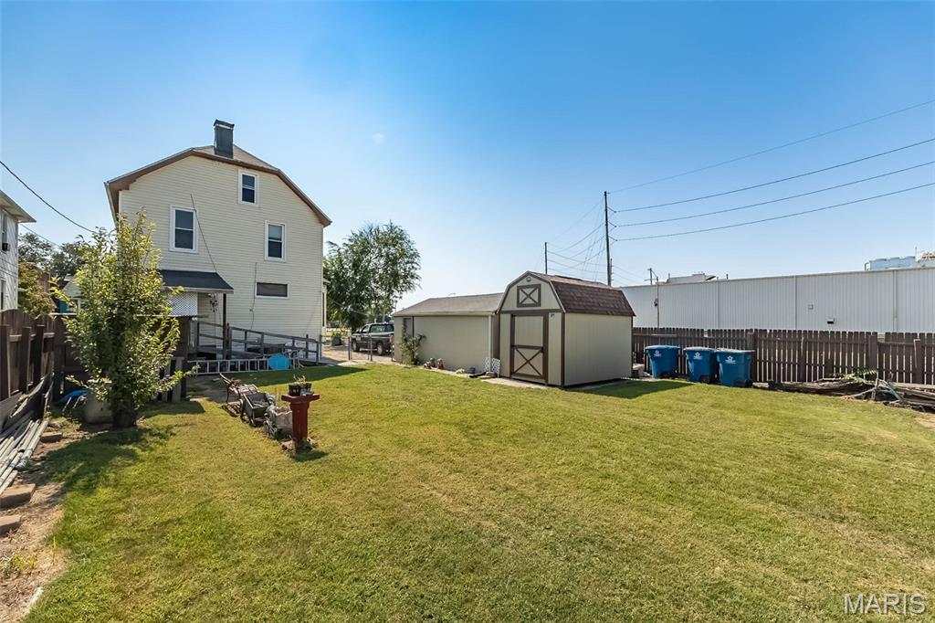 1911 Benton Street Granite City, IL 62040 - Photo 31 of 33