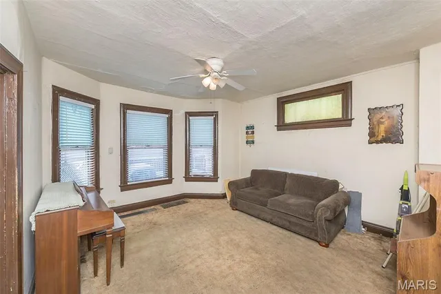 $69,900 | 1911 Benton Street, Granite City, IL 62040