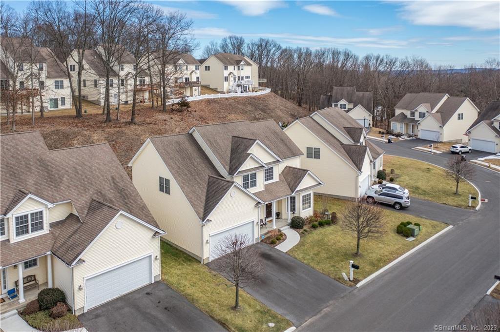 Welcome to 7 Spring Ridge Court!