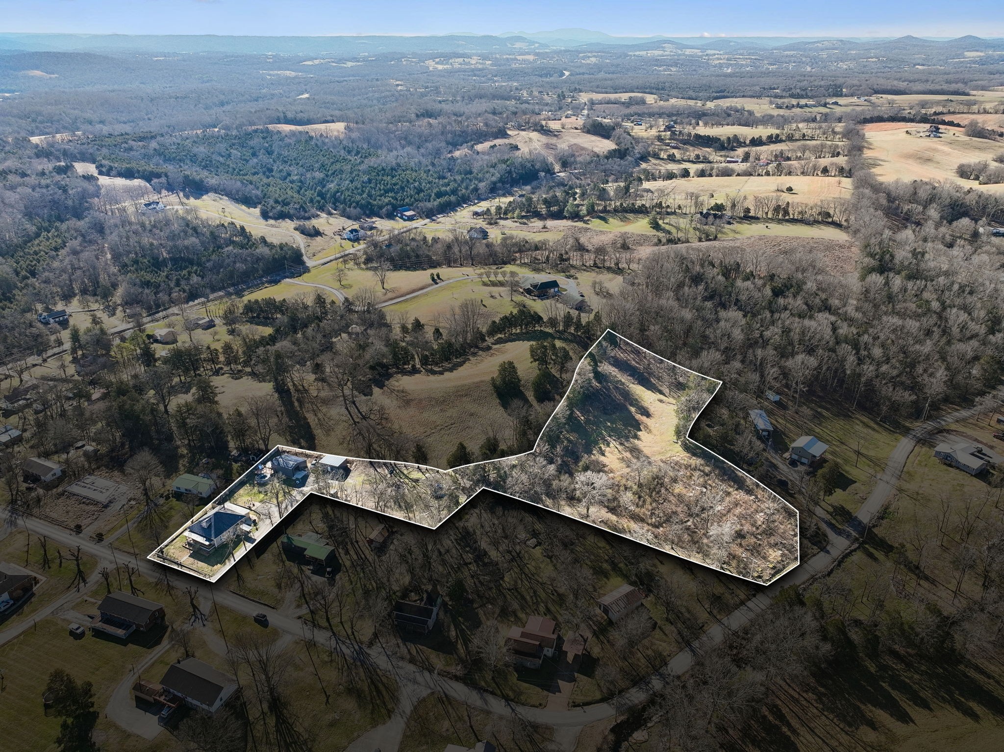 15 Switchboard Road Brush Creek, TN 38547 - Photo 60 of 60 an aerial view of multiple house