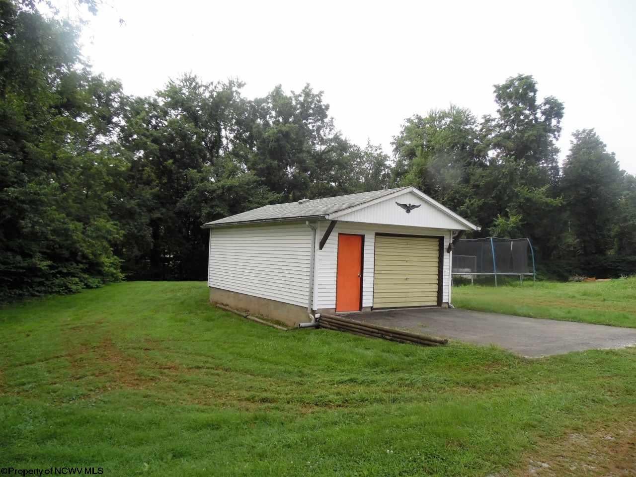 308 Moffitt Road Dilliner, PA 15327 - Photo 18 of 20 Gallery Image 18