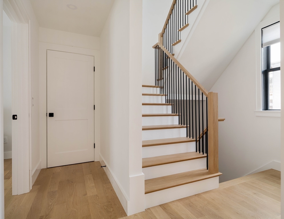 19 South Waverly Street Boston, MA 02135 - Photo 19 of 37