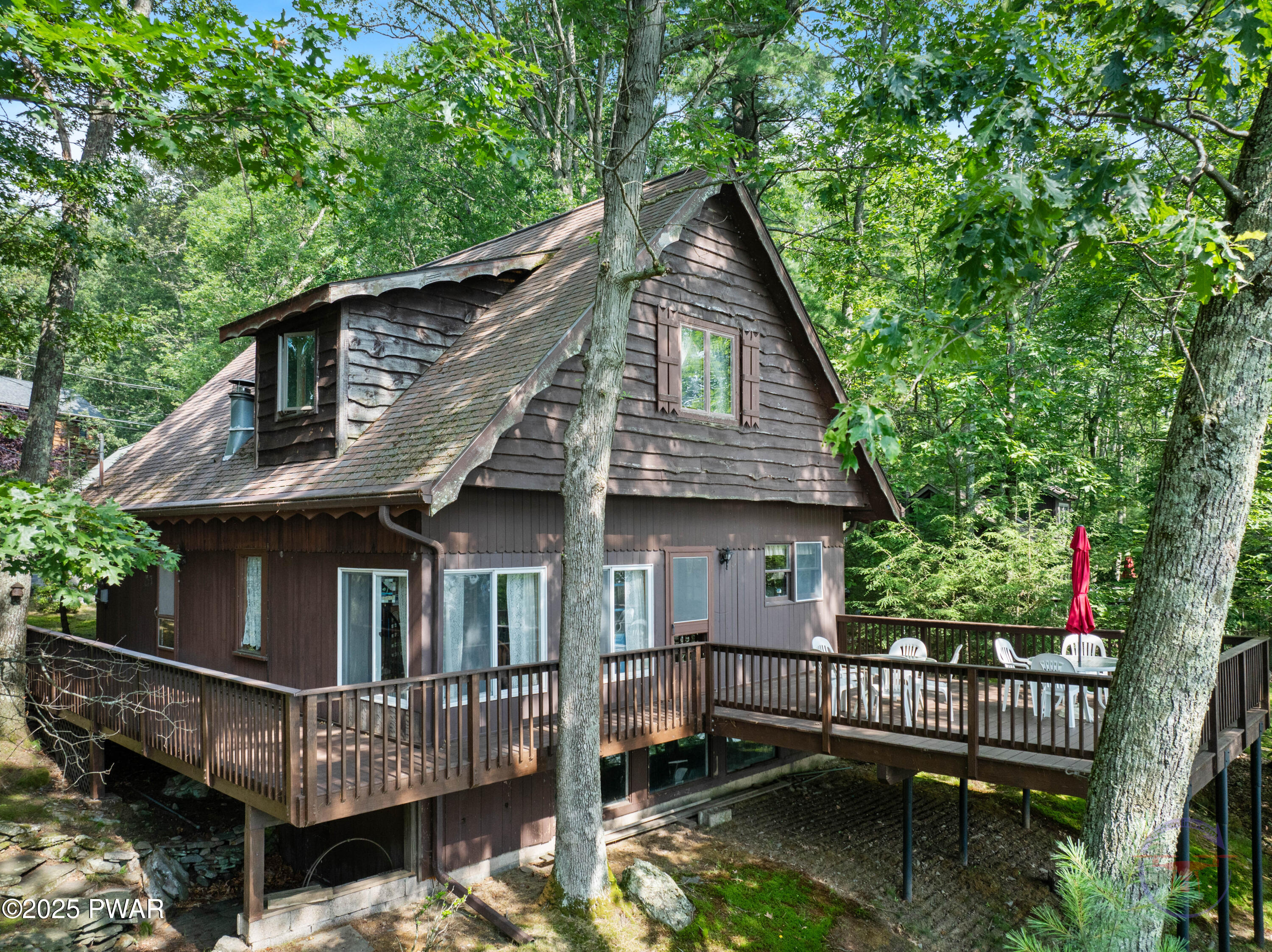 71 Boulder Point Road Lakeville, PA 18438 - Photo 5 of 45