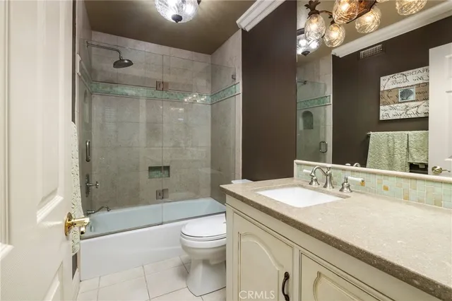 $3,595,000 | 6403 Royal Grove Drive, Huntington Beach, CA 92648