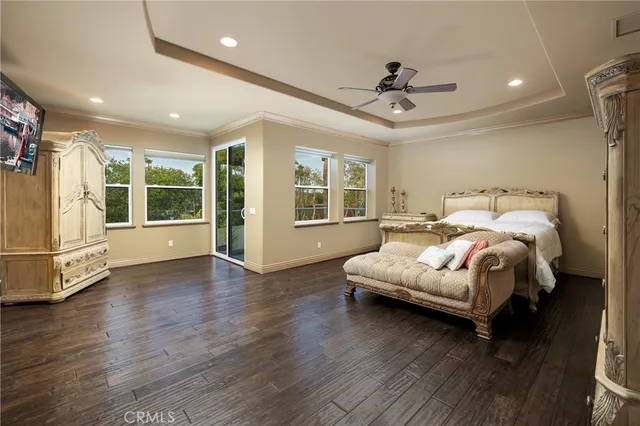 $3,595,000 | 6403 Royal Grove Drive, Huntington Beach, CA 92648