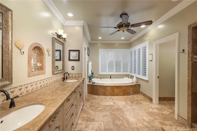 $3,595,000 | 6403 Royal Grove Drive, Huntington Beach, CA 92648