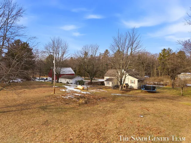 $1,118,200 | 15854 Buchanan Street, Grand Haven, MI 49417